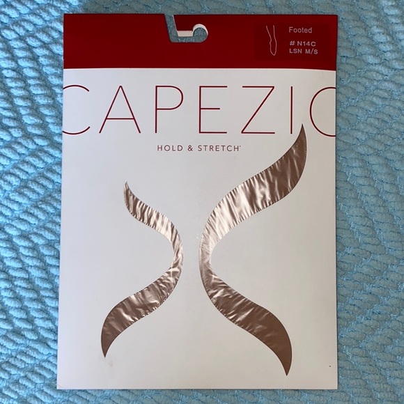 NIB Capezio Footed Tights - Picture 5 of 10